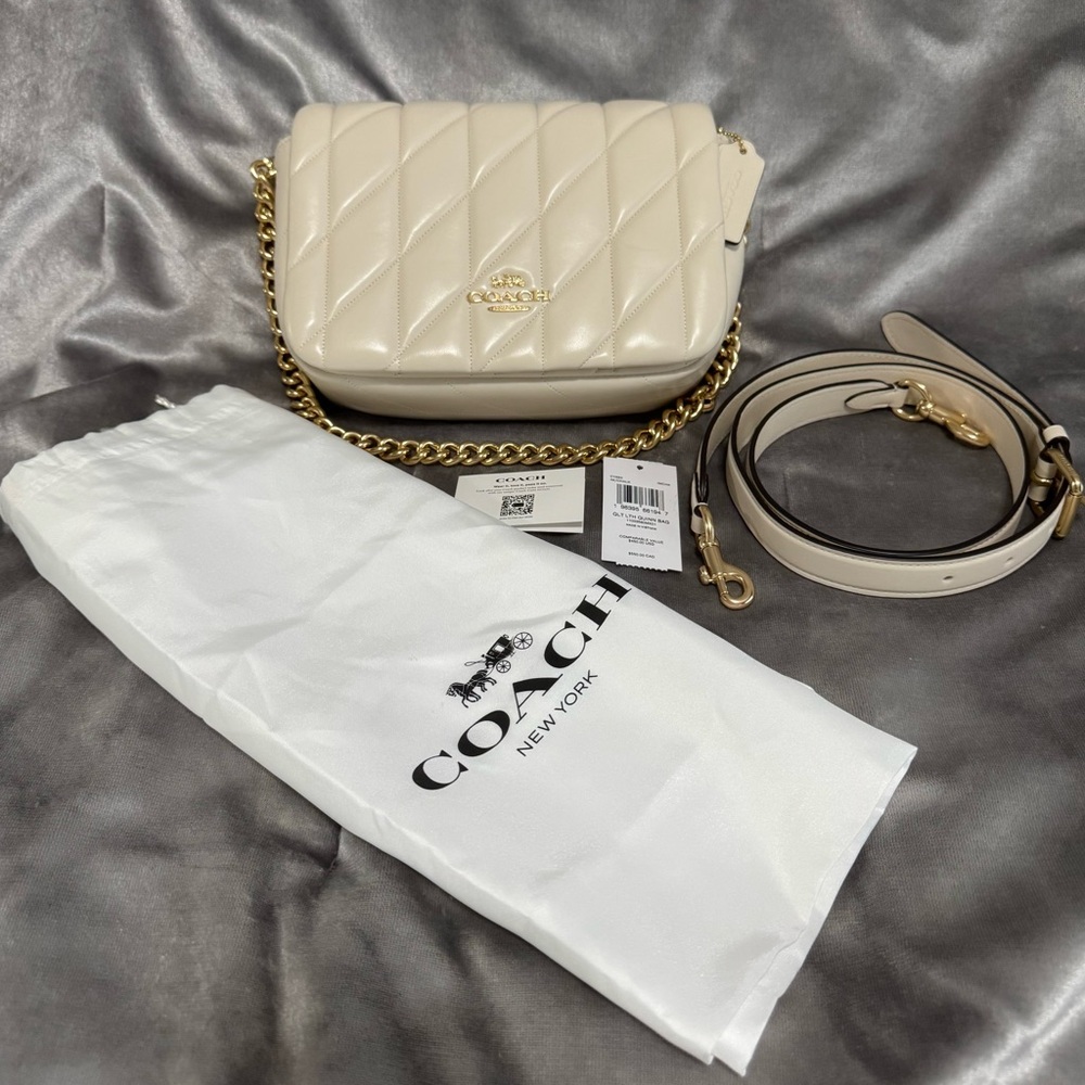 Coach Quinn Leather Quilted Shoulder/Crossbody Bag in Chalk White